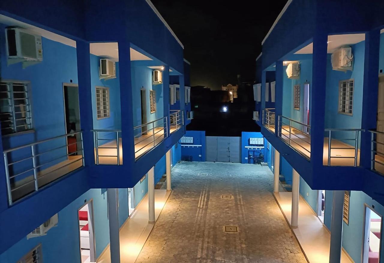 Residence Maryhouse - Free Breakfast And Taxi From Airport Cotonou Bagian luar foto