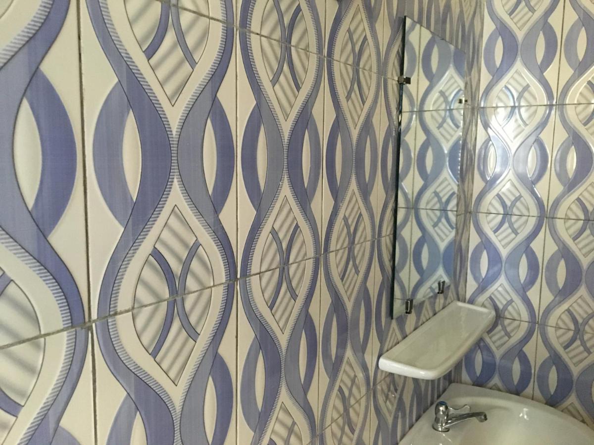 Residence Maryhouse - Free Breakfast And Taxi From Airport Cotonou Bagian luar foto