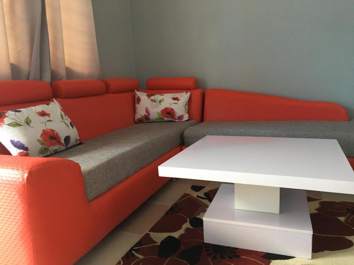 Residence Maryhouse - Free Breakfast And Taxi From Airport Cotonou Bagian luar foto