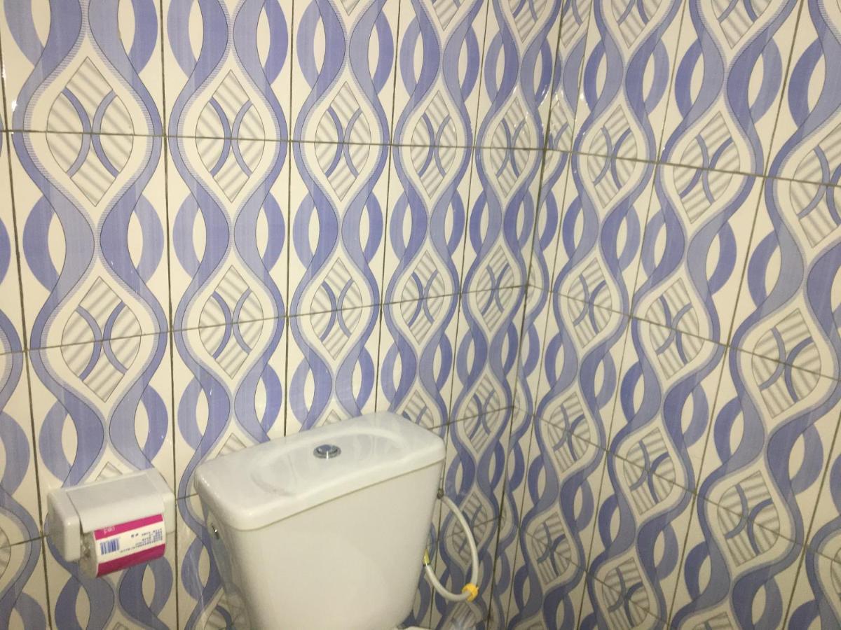 Residence Maryhouse - Free Breakfast And Taxi From Airport Cotonou Bagian luar foto