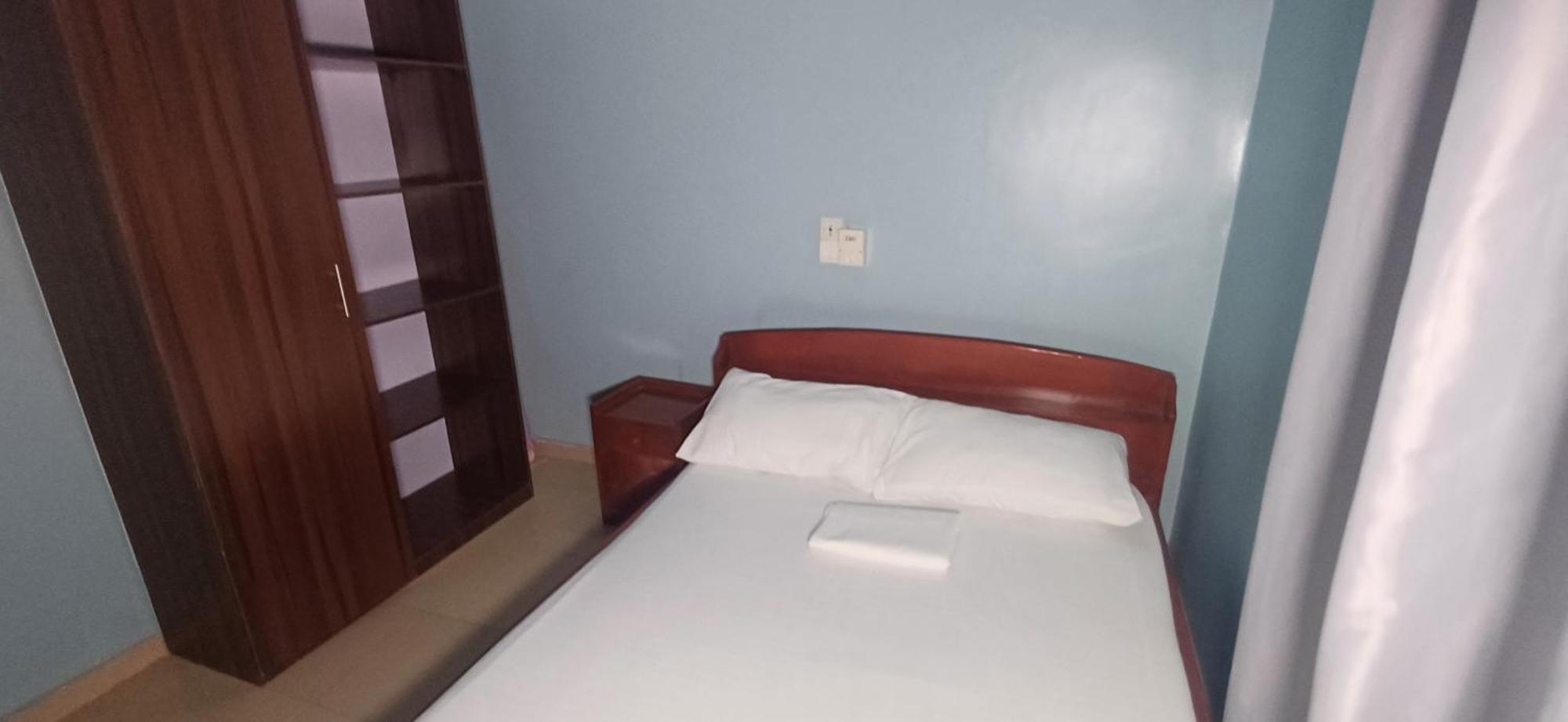 Residence Maryhouse - Free Breakfast And Taxi From Airport Cotonou Bagian luar foto