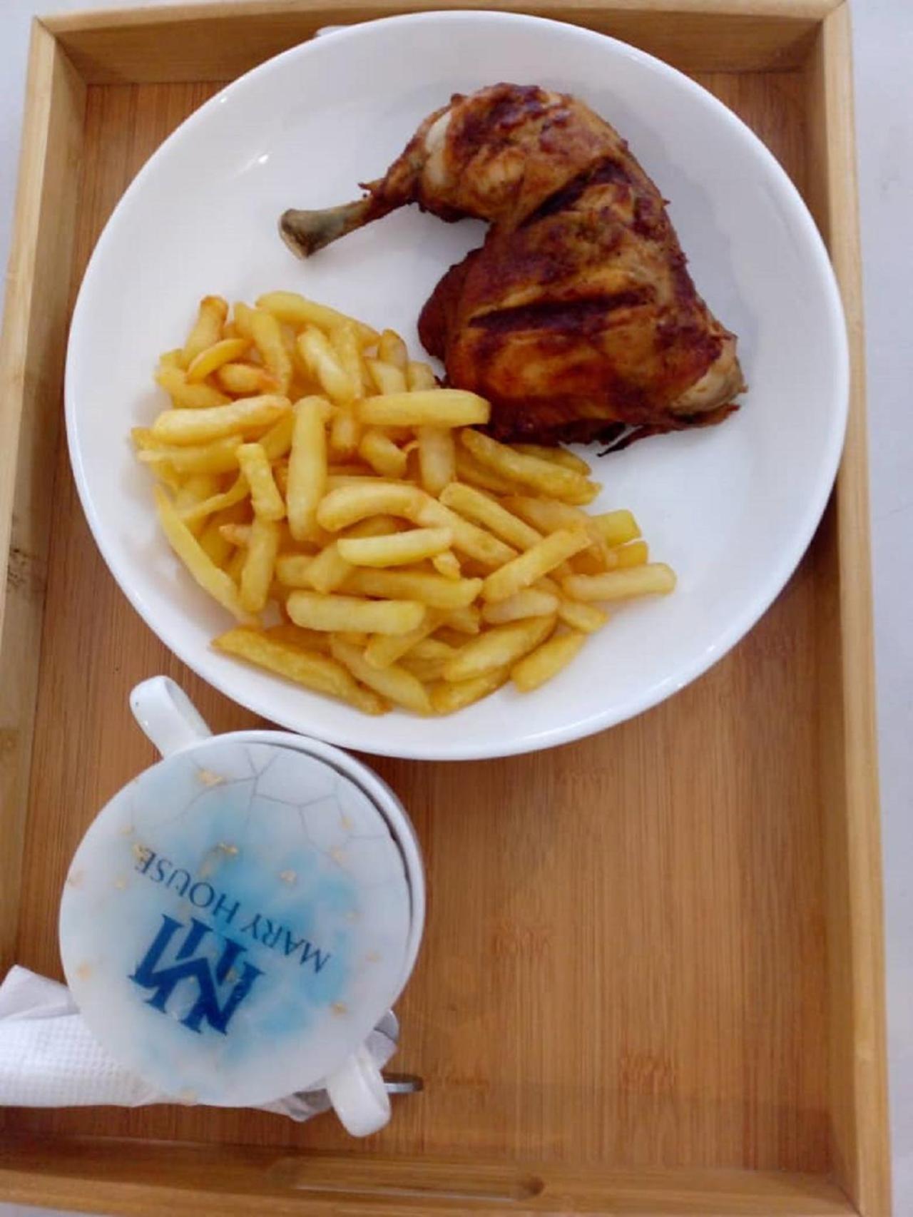 Residence Maryhouse - Free Breakfast And Taxi From Airport Cotonou Bagian luar foto